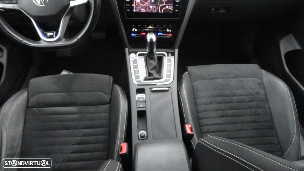 VW Passat Variant - 20