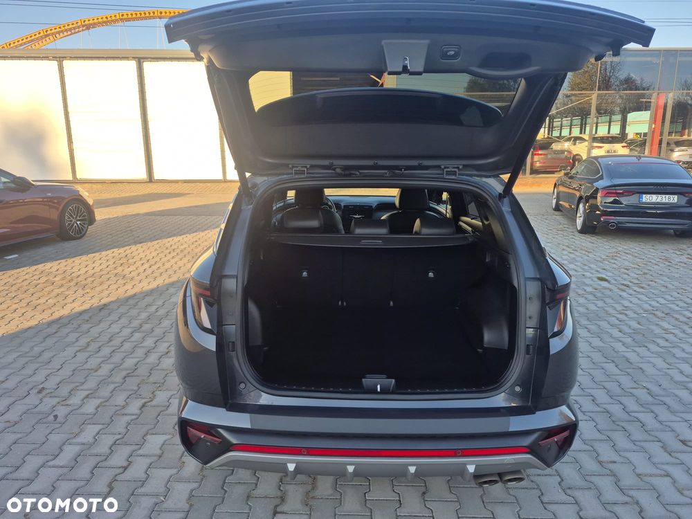 Hyundai Tucson 1.6 T-GDi HEV N Line 2WD - 22