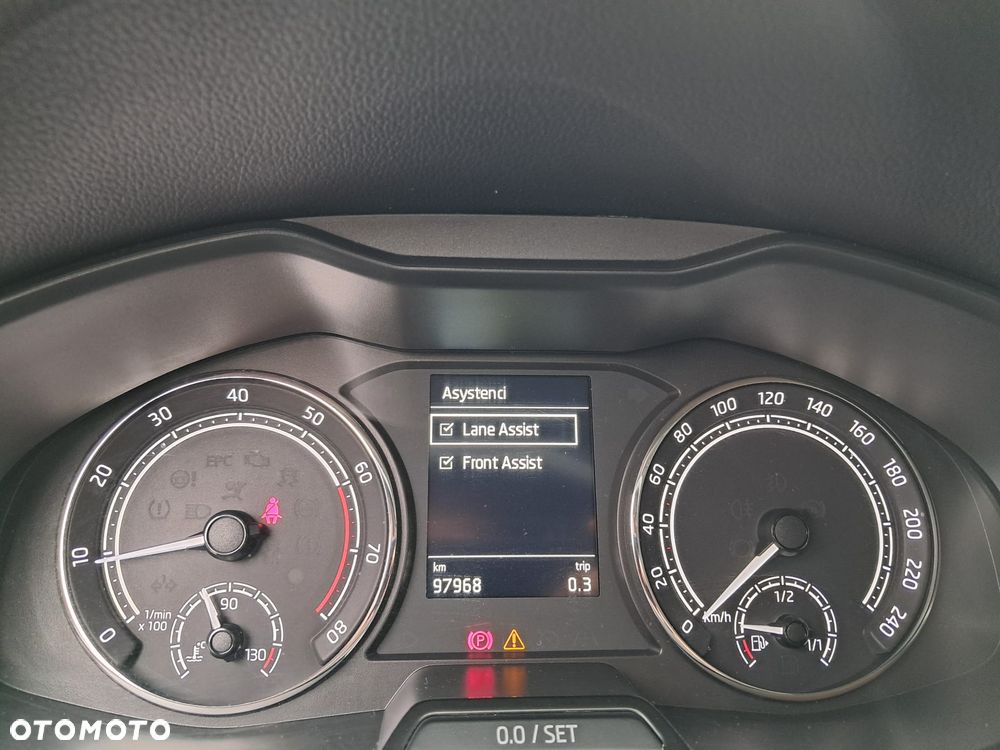 Skoda Kamiq 1.5 TSI Style - 32