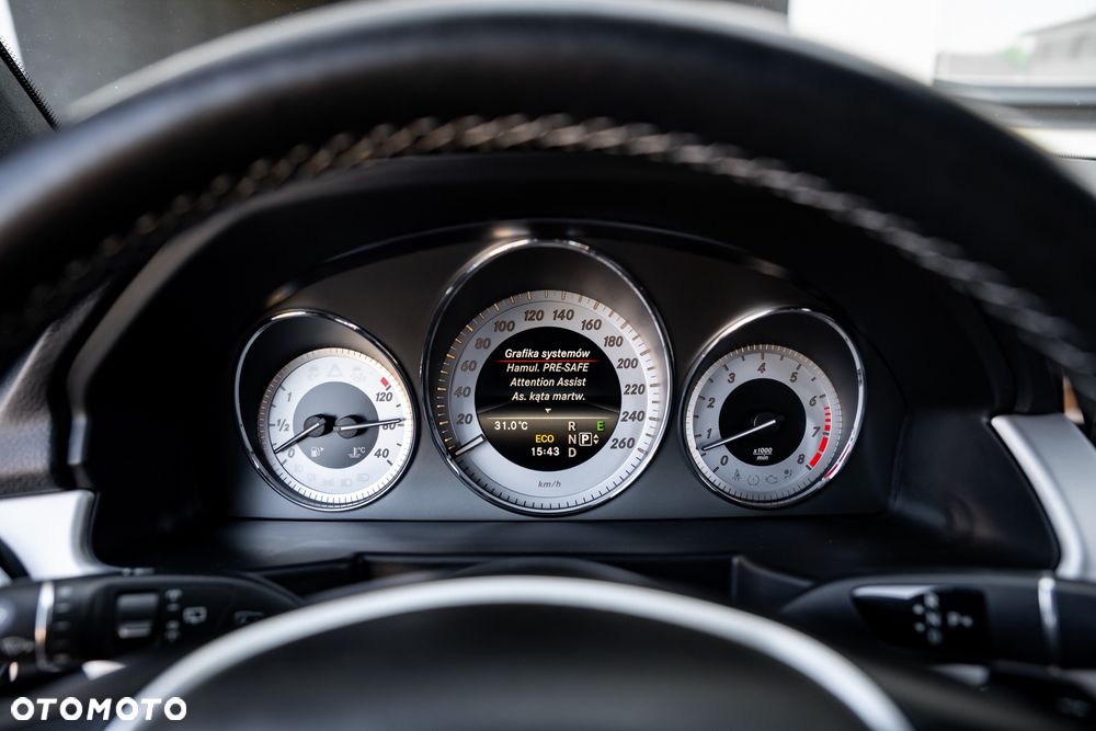 Mercedes-Benz GLK 250 7G-TRONIC - 33