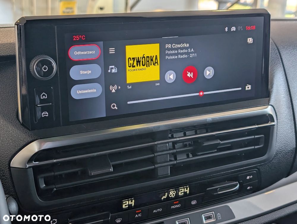 Fiat Scudo Furgon XL Diesel 2.2 180 KM Automat - 24