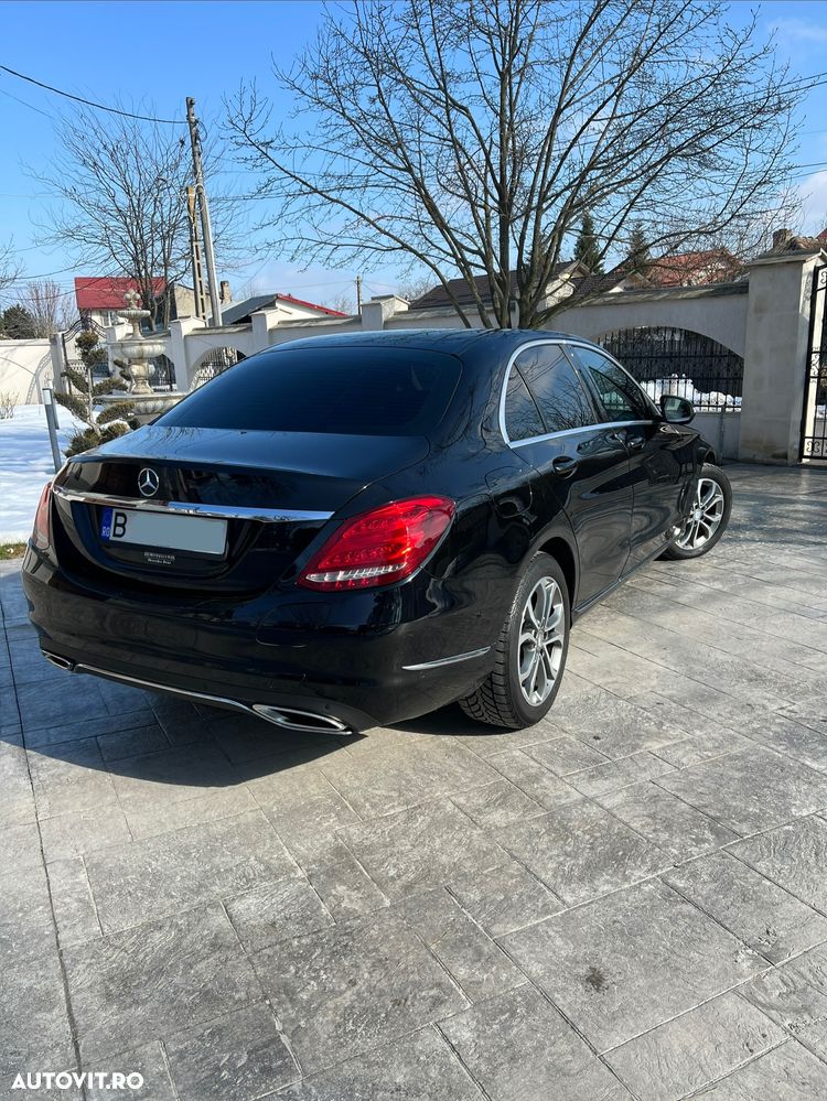 Mercedes-Benz C - 4