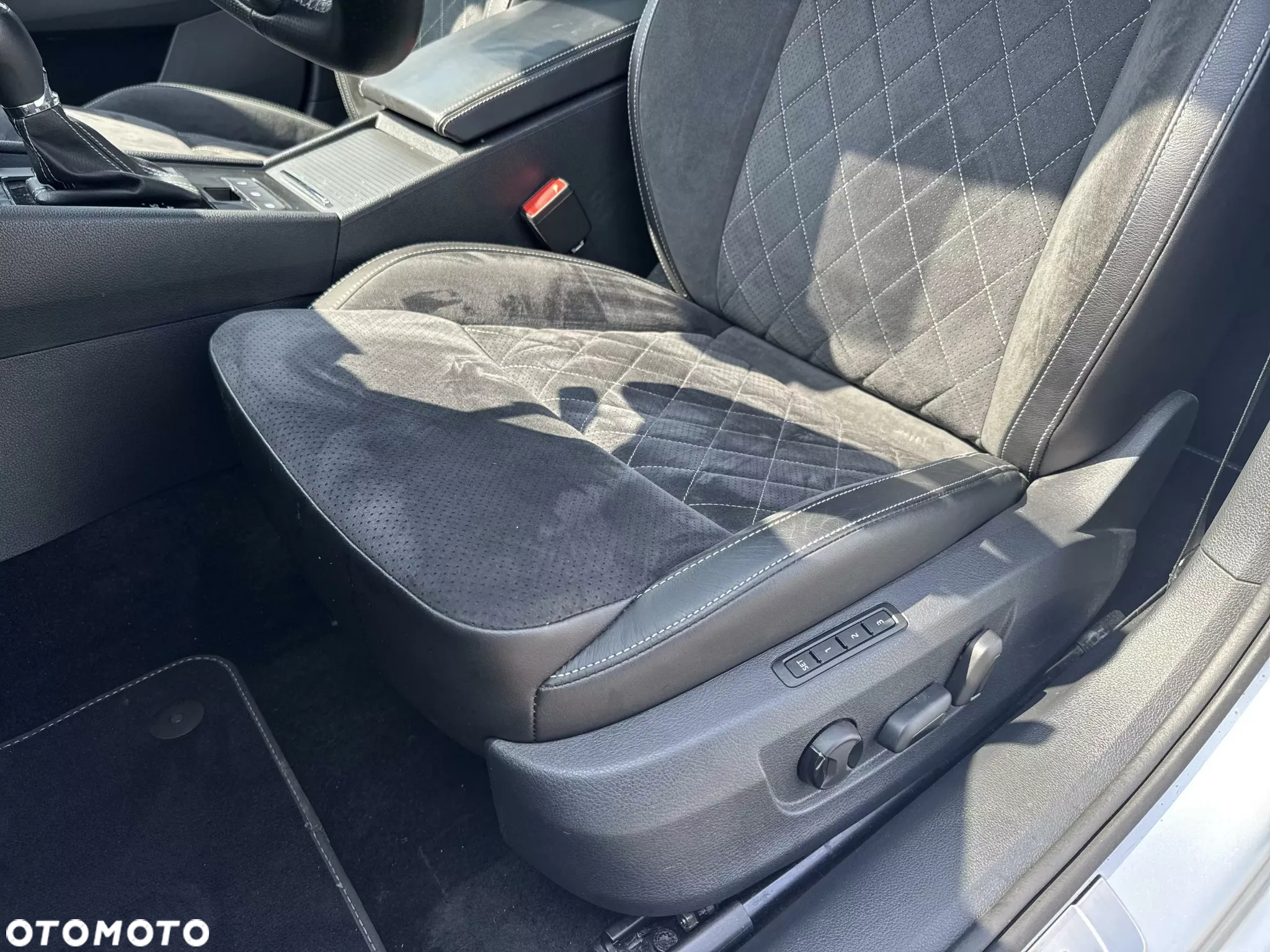 Skoda Superb 2.0 TDI SCR Sportline DSG - 11
