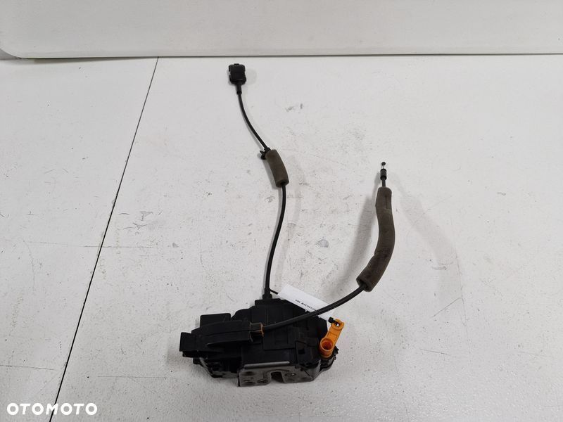 RENAULT MASTER III 3 LIFT IV 4 ZAMEK DRZWI LEWY PRZÓD 805035039R - 2