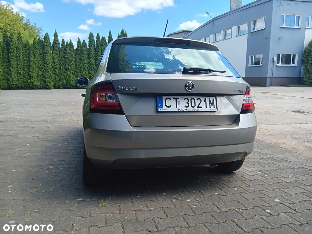 Skoda Fabia 1.0 Ambition - 4