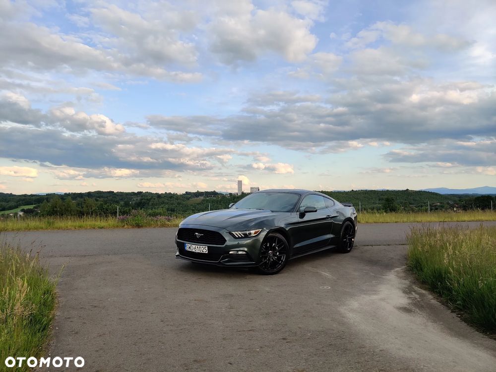Ford Mustang 3.7 V6 - 4