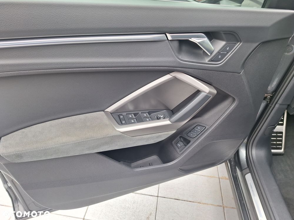 Audi Q3 40 TDI Quattro S tronic S line - 9