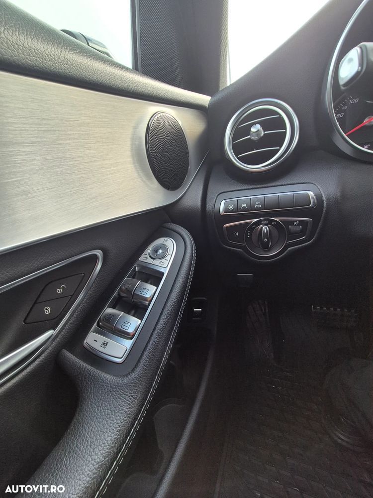 Mercedes-Benz GLC 250 d 4MATIC 9G-TRONIC AMG Line - 21