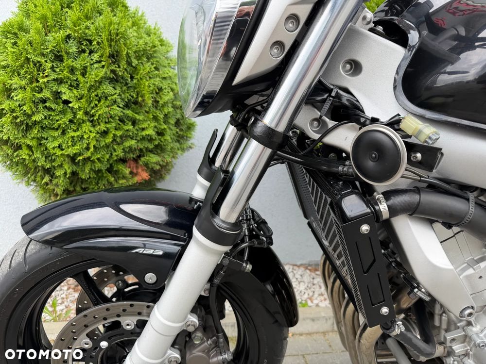 Yamaha FZ - 34