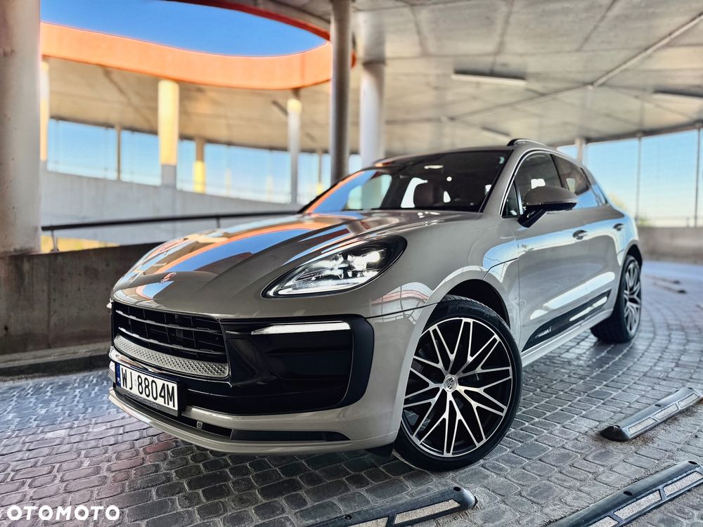 Porsche Macan T - 1