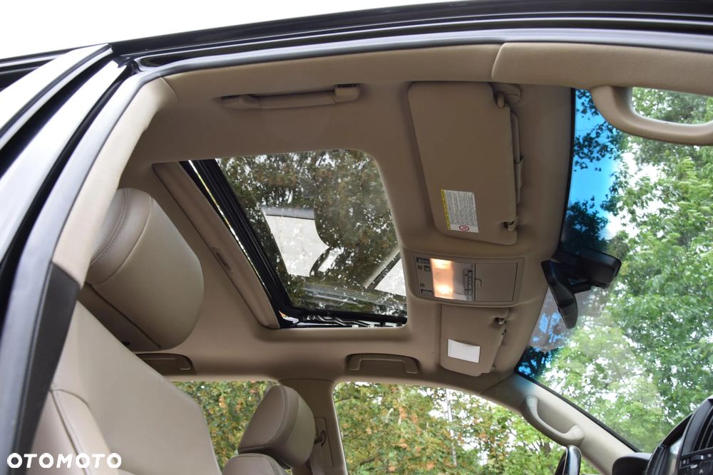 Toyota Land Cruiser LC 4.5 D-4D Sol - 26