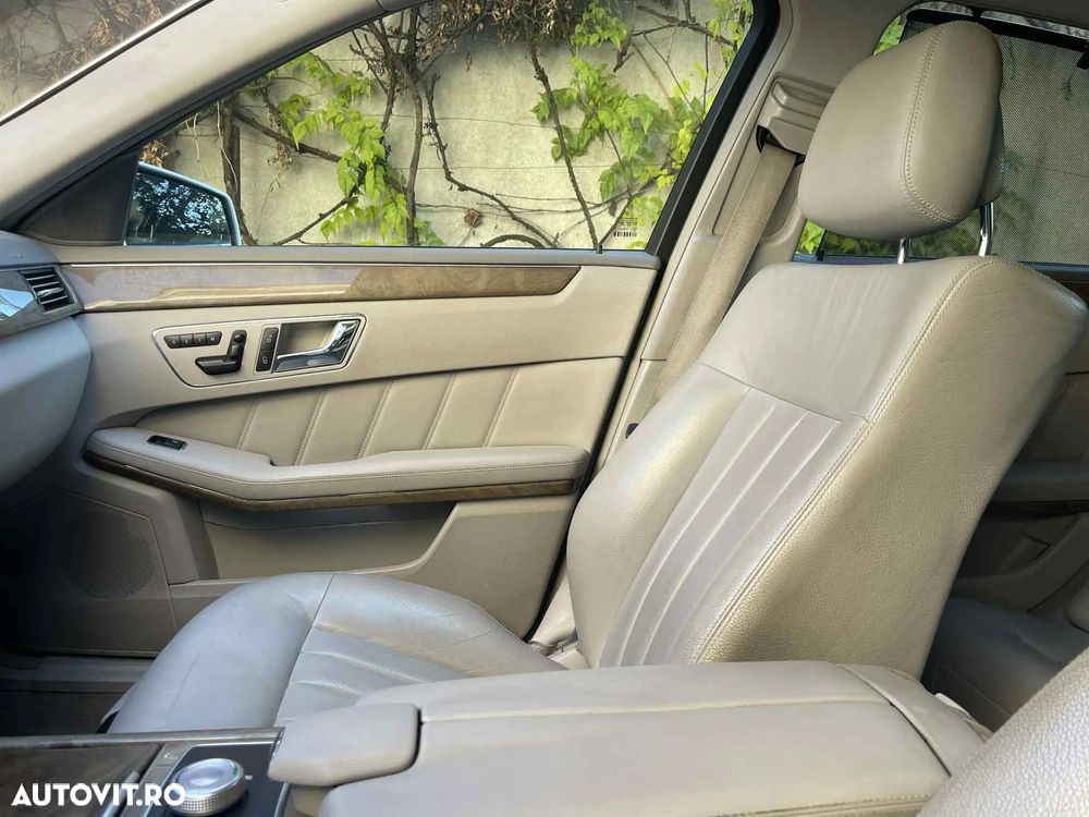 Mercedes-Benz E 350 CDI 4MATIC BlueEfficiency Aut. - 22