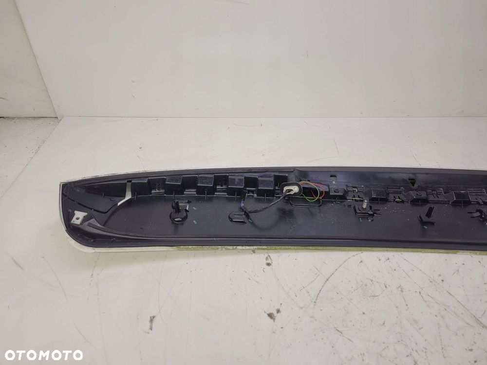LOTKA SPOILER KLAPY TYŁ AUDI A6 C7 AVAN 4G9827933D - 6