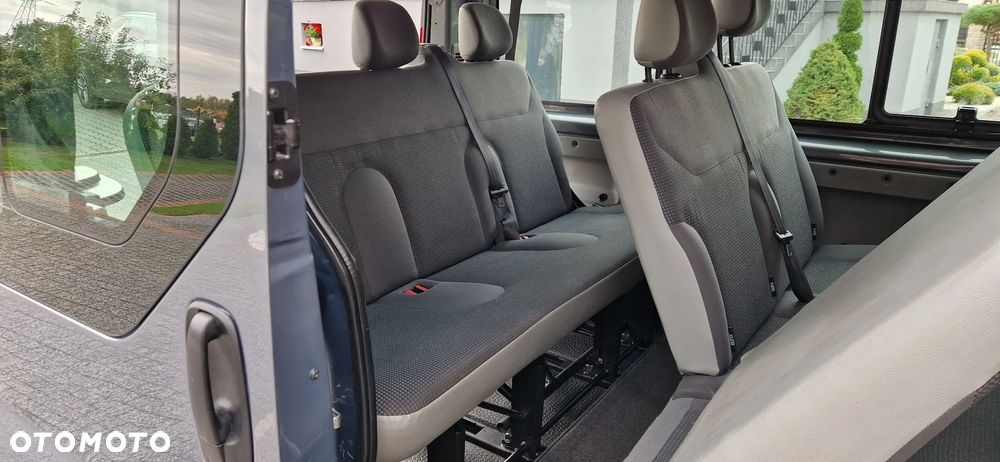 Opel Vivaro - 18