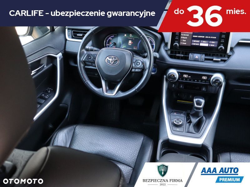 Toyota RAV4 - 9