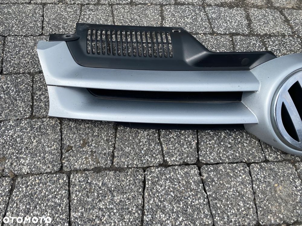GRILL ATRAPA CHŁODNICY  VW VOLKSWAGEN GOLF V 1K0853655A - 2