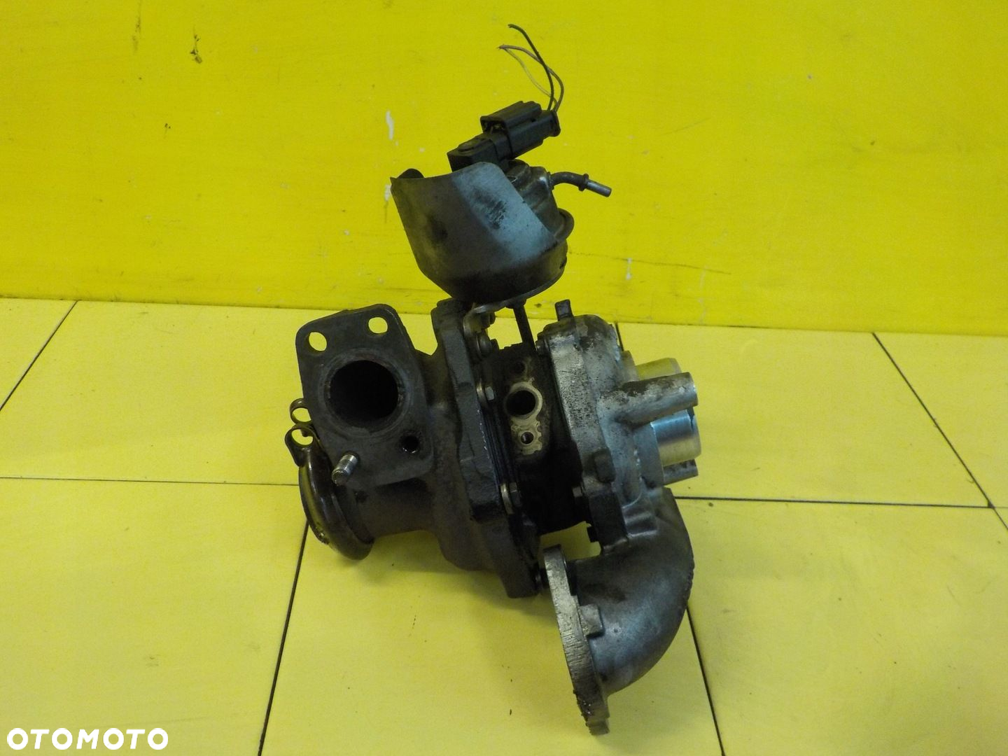 FOCUS MK3 C-MAX 1.6 TDCI E-HDI 14r 163KM turbina turbosprezarka 9686120680 - 2