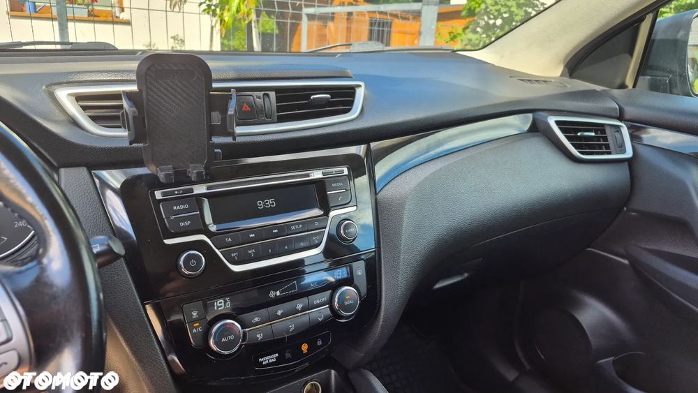 Nissan Qashqai 1.2 DIG-T N-Connecta - 8