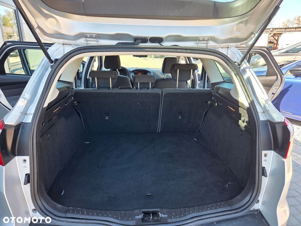 Ford Focus 1.6 TDCi DPF Start-Stopp-System SYNC Edition - 16