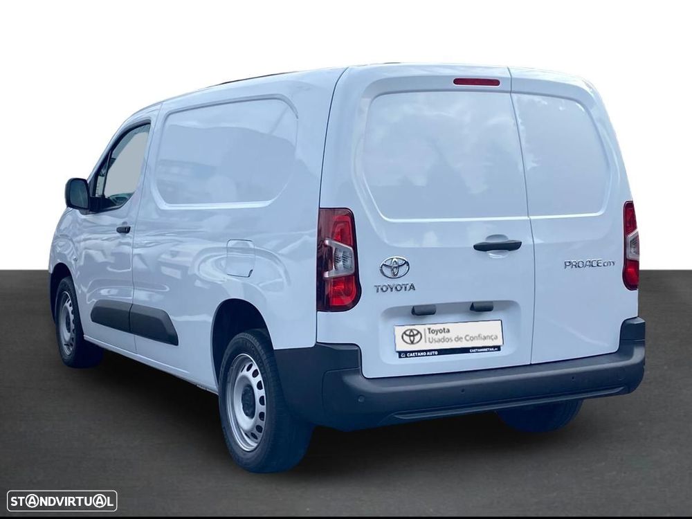 Toyota Proace - 2