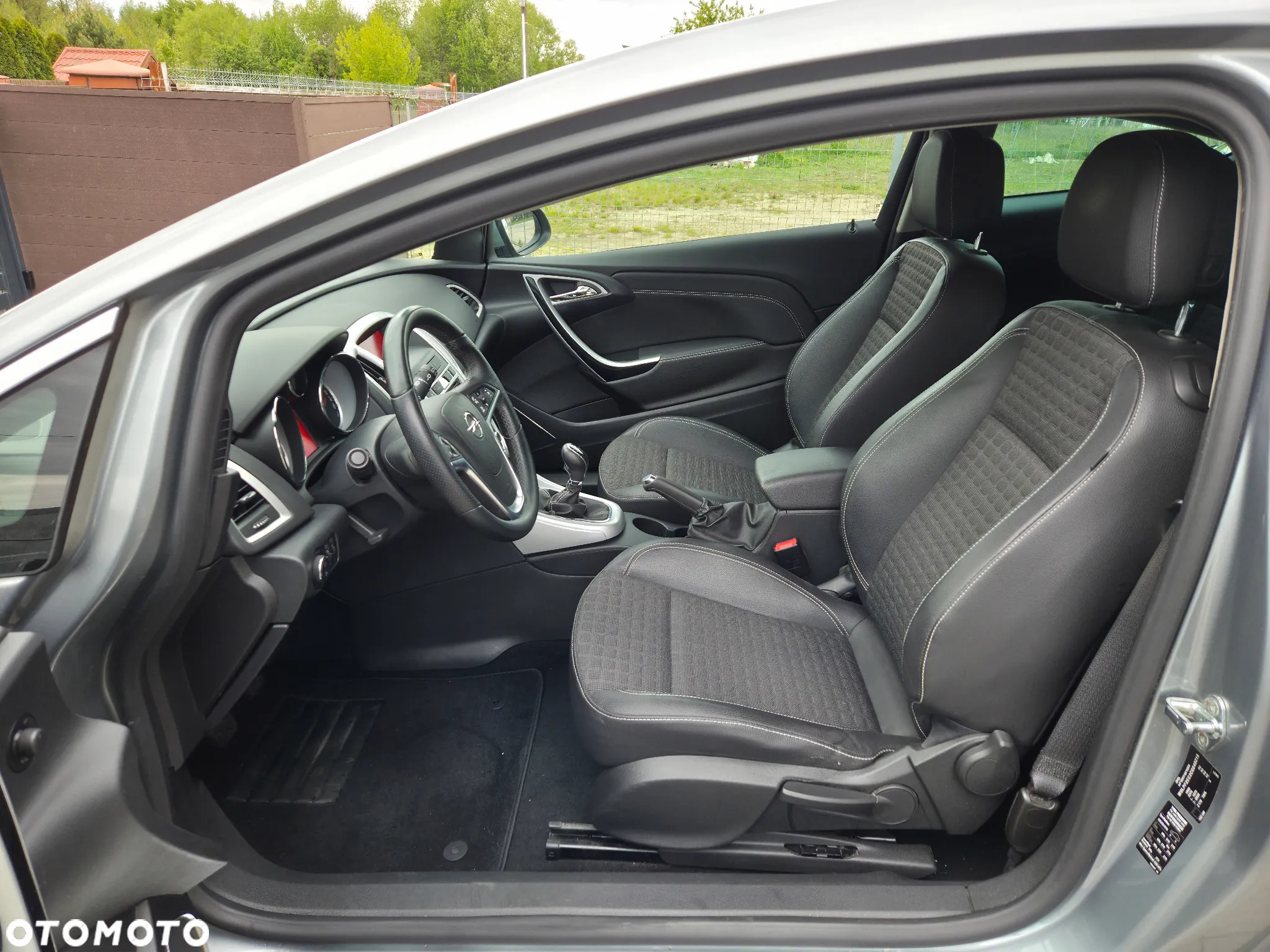 Opel Astra GTC 1.4 Turbo ecoFLEX Start/Stop - 11