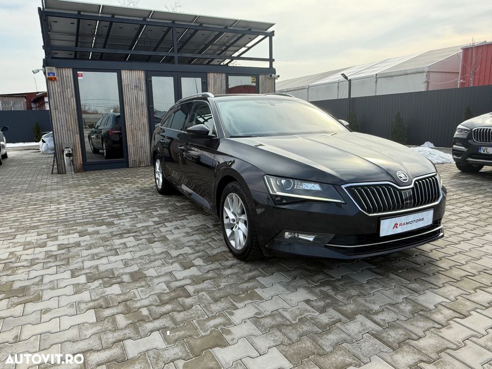 Skoda Superb 2.0 TDI DSG Active - 3