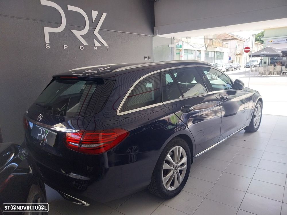 Mercedes-Benz C 200 - 3
