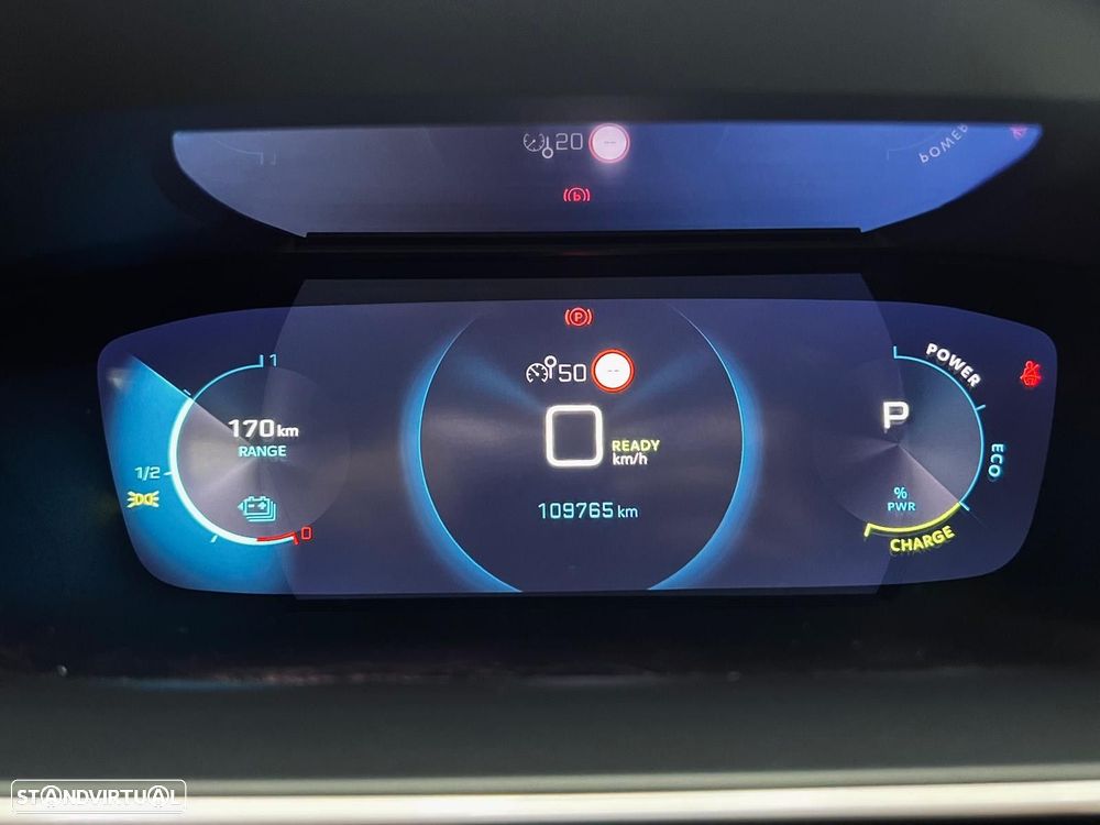 Peugeot e-2008 50 kWh GT - 24
