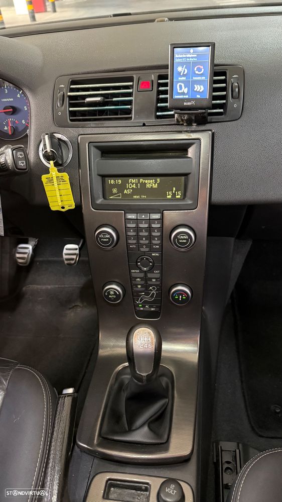 Volvo C30 1.6 D2 R-Design Start/Stop — fotografia 8