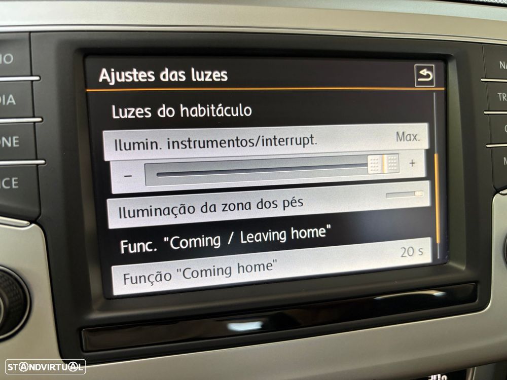 VW Passat Variant 2.0 TDI Confortline - 30