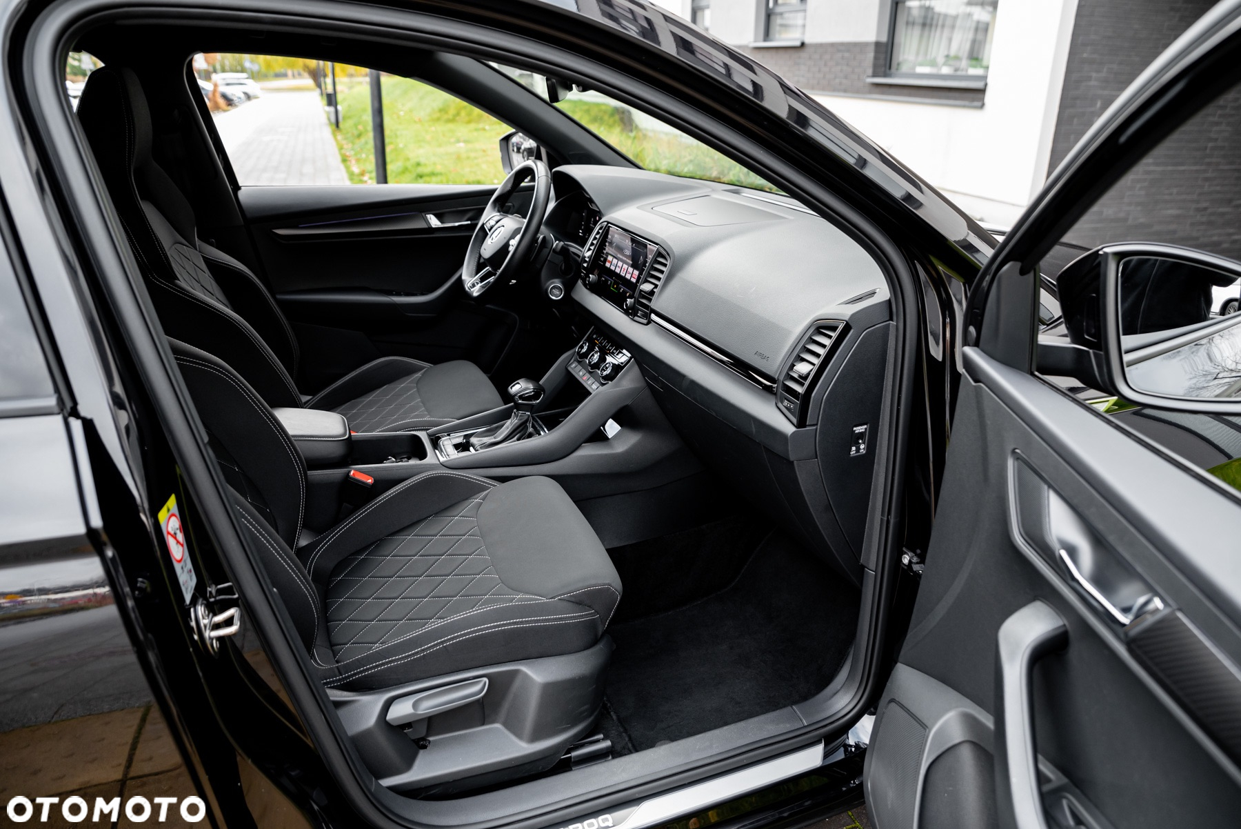 Skoda Karoq 2.0 TSI 4x4 DSG Sportline - 26