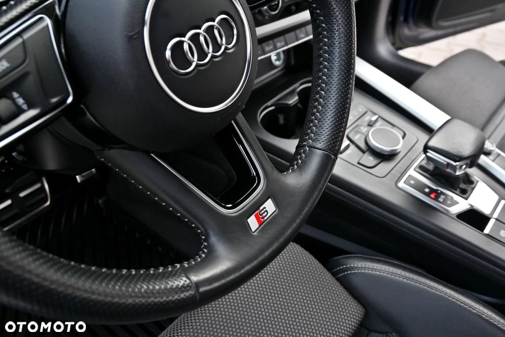 Audi A4 Avant 2.0 TDI Quattro Sport S tronic - 33
