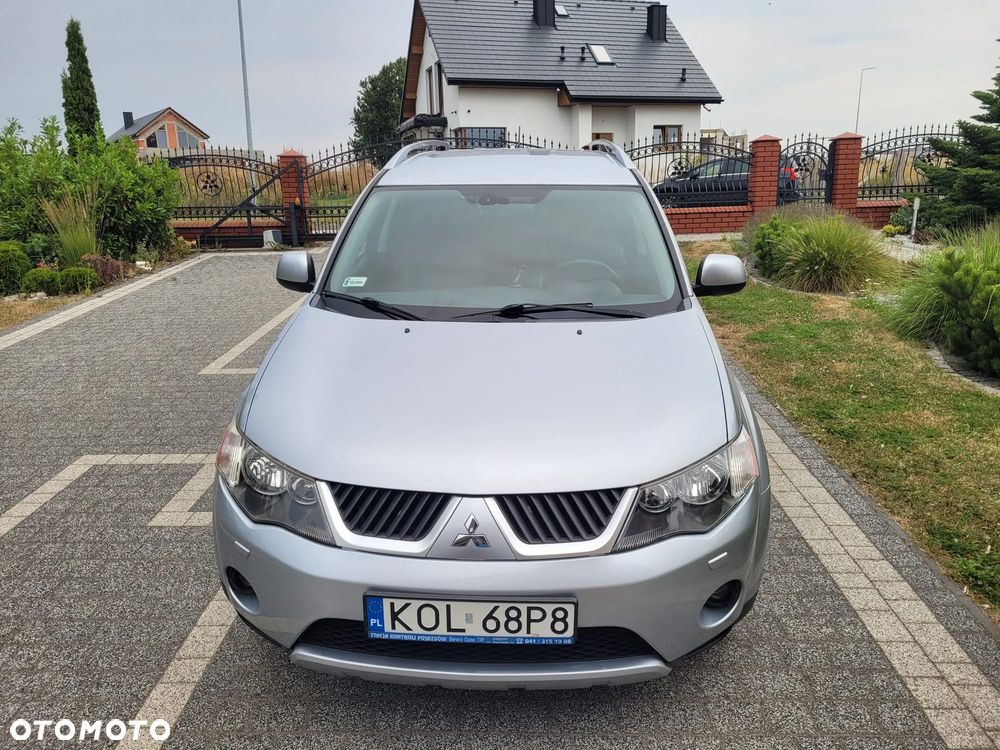 Mitsubishi Outlander 2.2 DID Instyle - 5