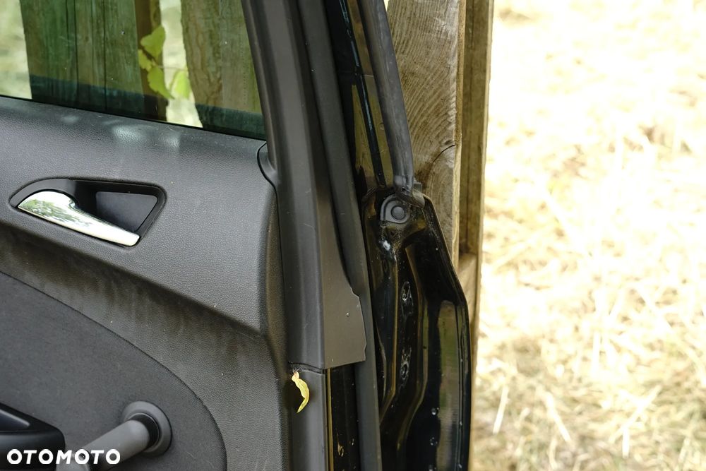 Drzwi tył tylne lewe Opel Astra J IV Kombi Z22C - 15