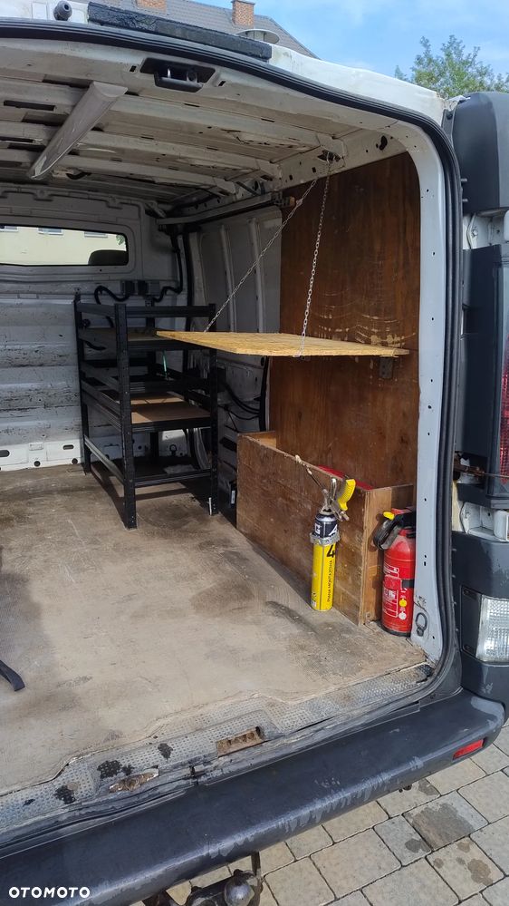 Opel Vivaro - 17