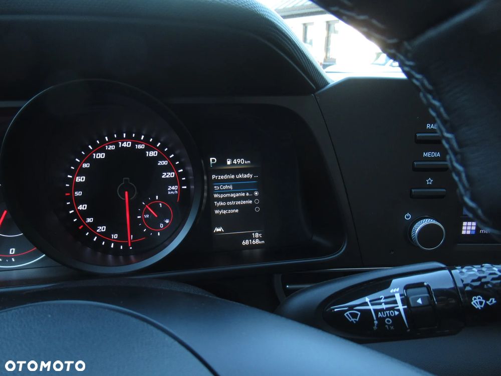 Hyundai Elantra 1.6 Smart CVT - 31