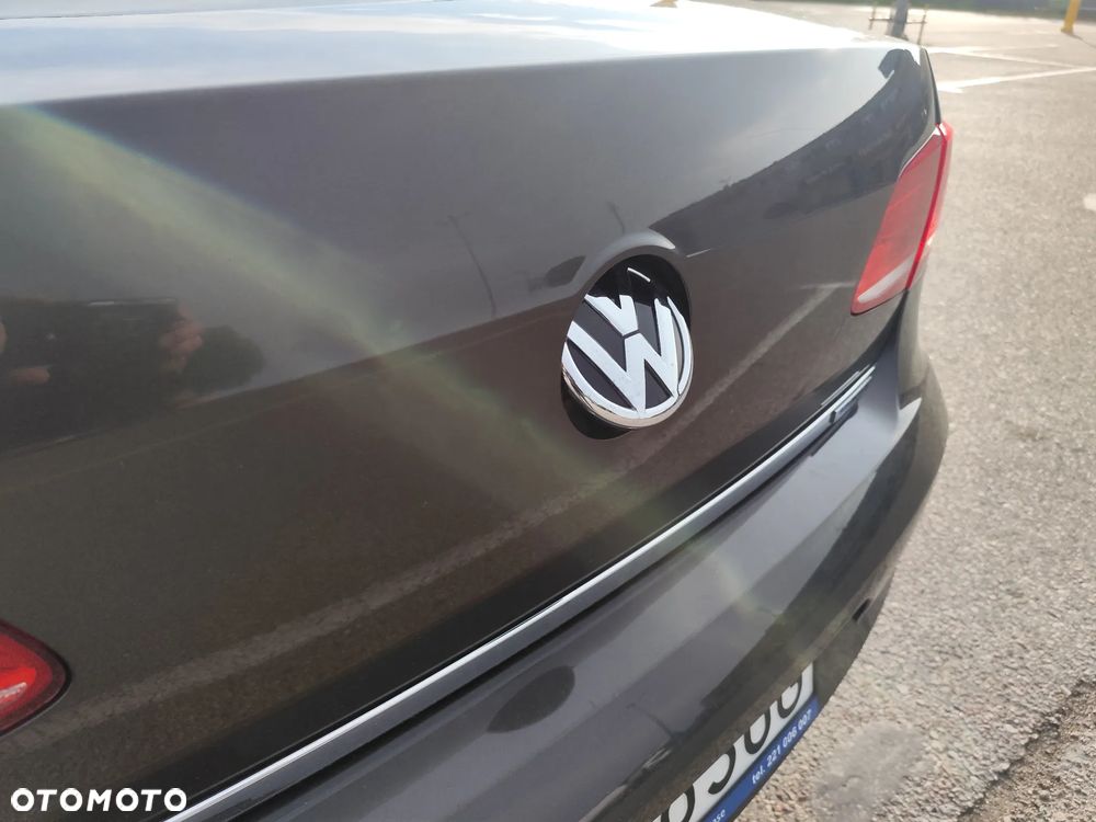 Volkswagen Passat 2.0 TDI Trendline - 7