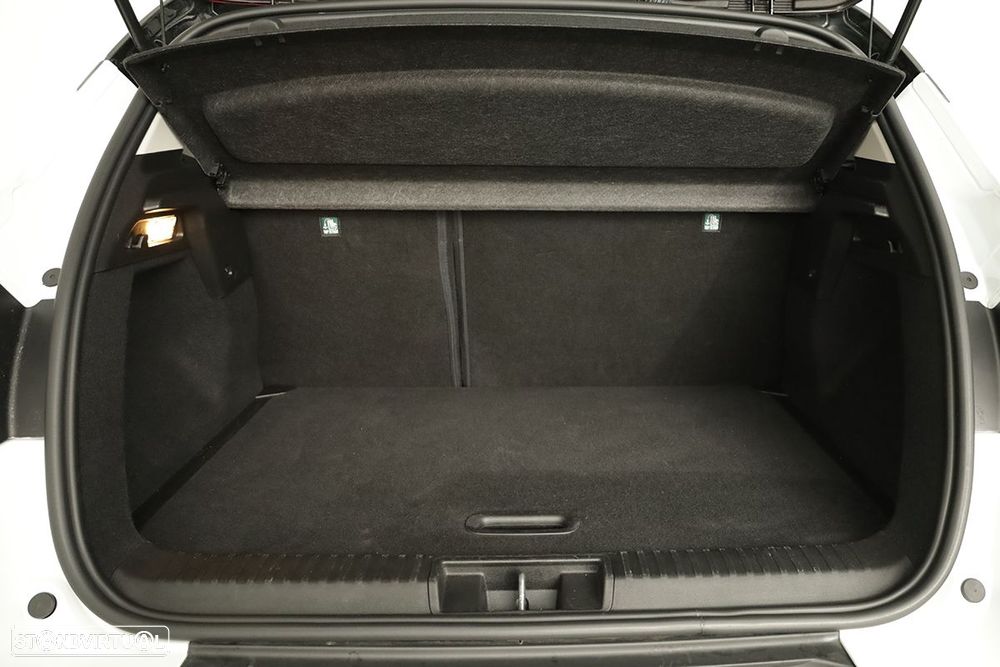 Renault Captur 1.0 TCe Techno Bi-Fuel - 25