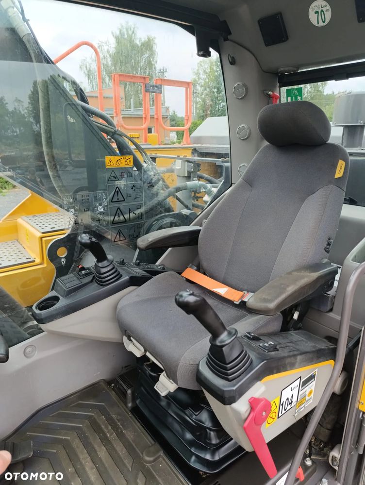 Volvo EC300Enl - 5