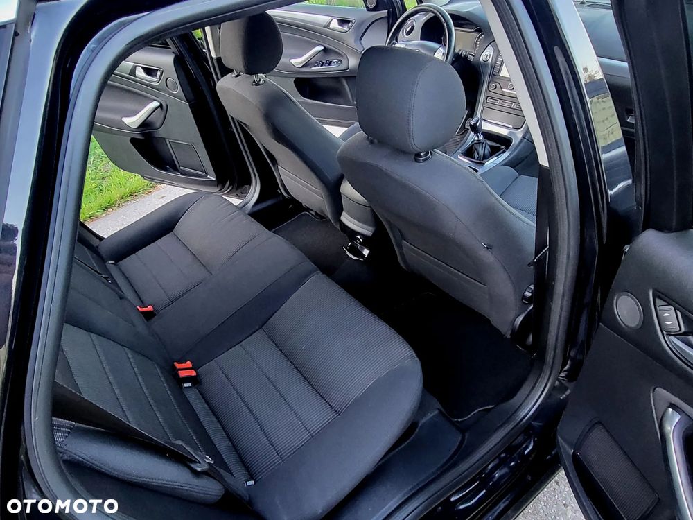 Ford Mondeo 2.0 TDCi Titanium LXS - 17