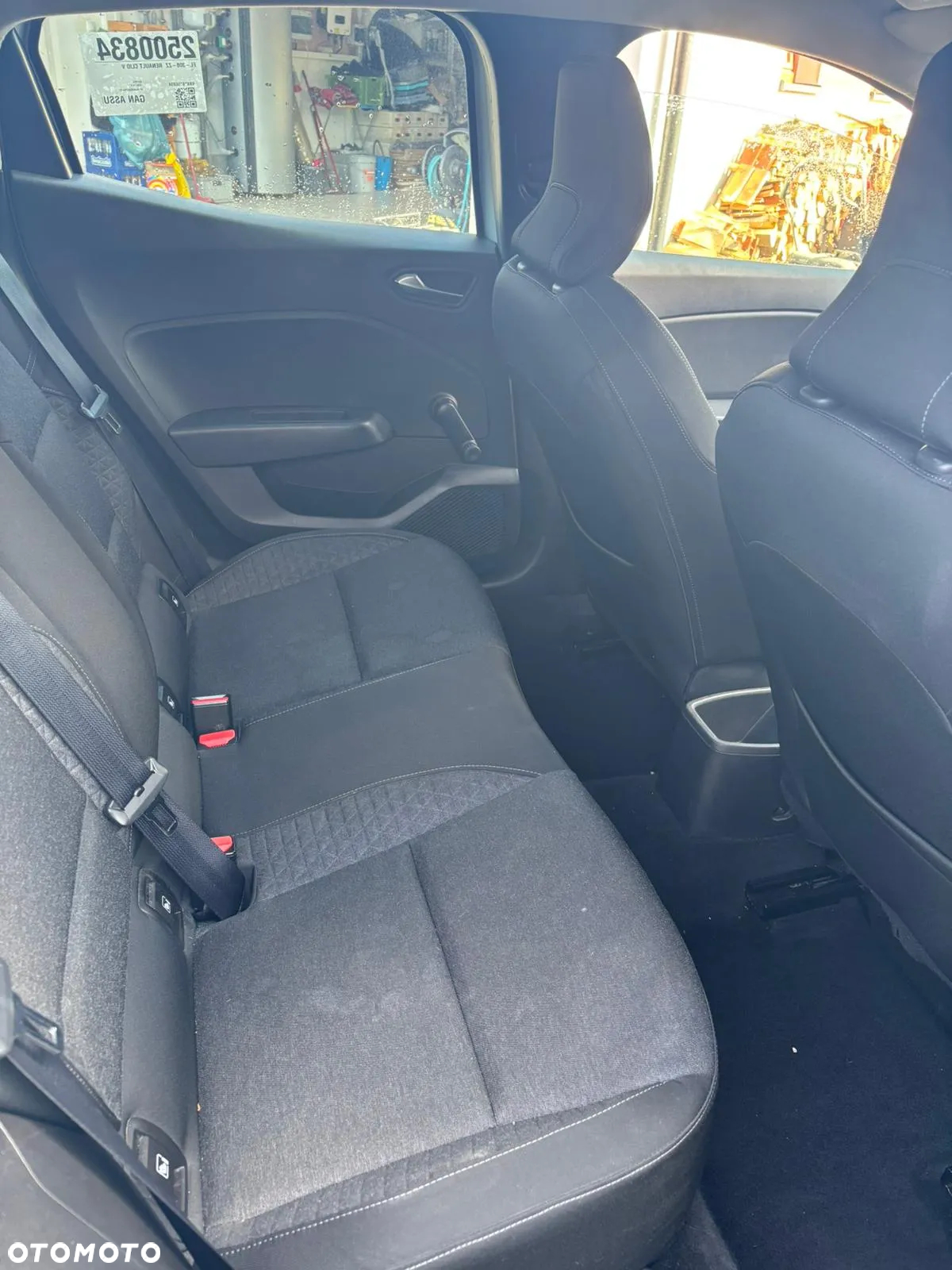 Renault Clio BLUE dCi 115 BUSINESS EDITION - 12