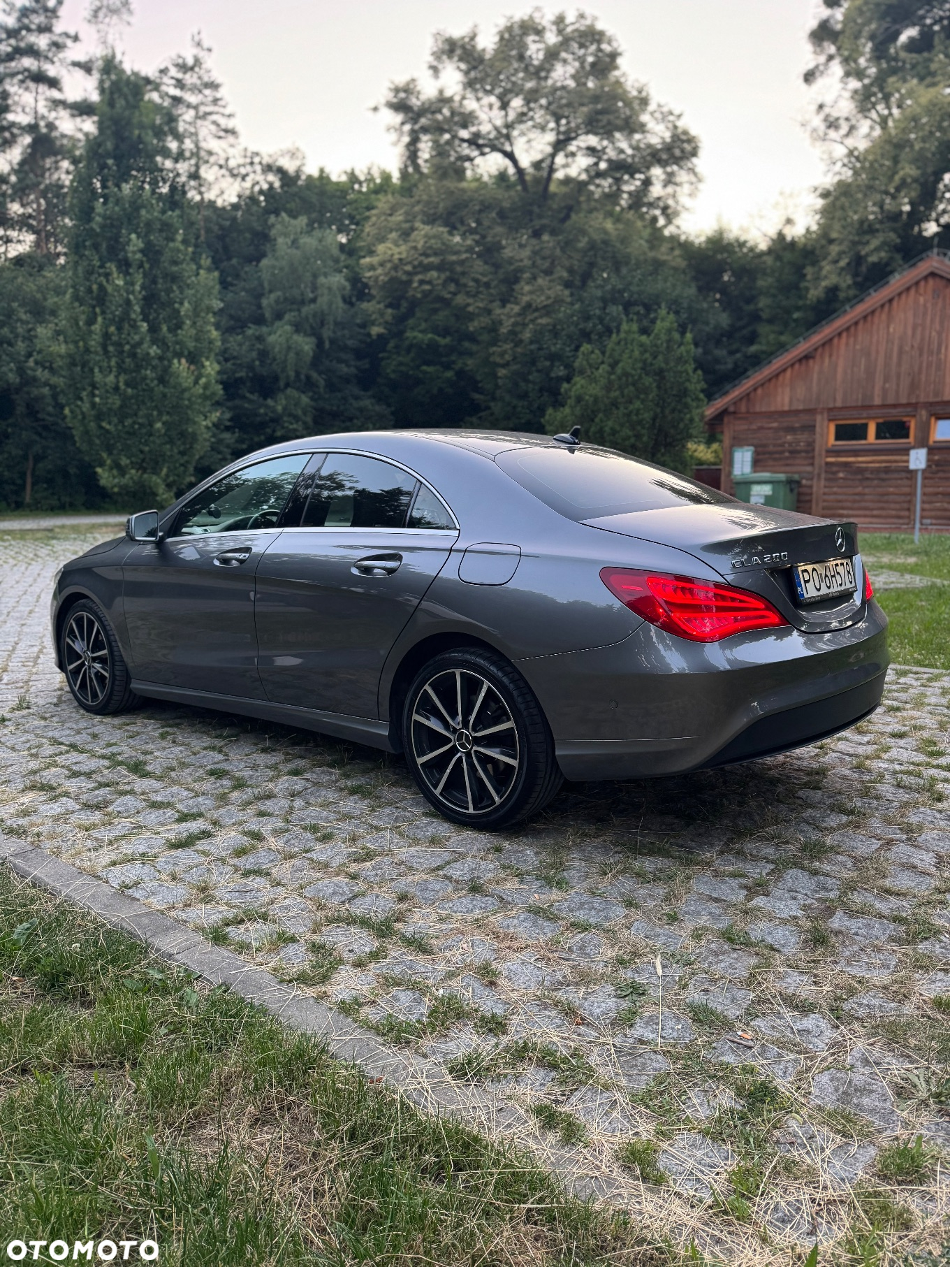 Mercedes-Benz CLA - 11