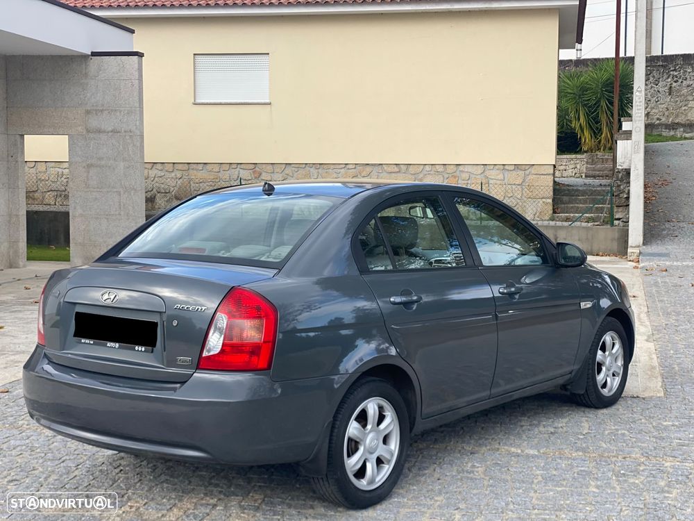 Hyundai Accent 1.5 CRDi VGT Style - 5