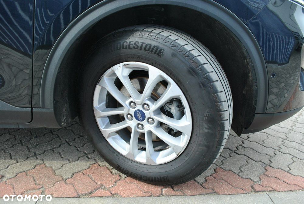 Ford Kuga 2.5 FHEV FWD Titanium X - 34