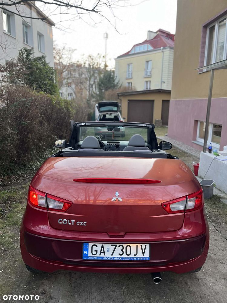 Mitsubishi Colt 1.5 Invite - 11