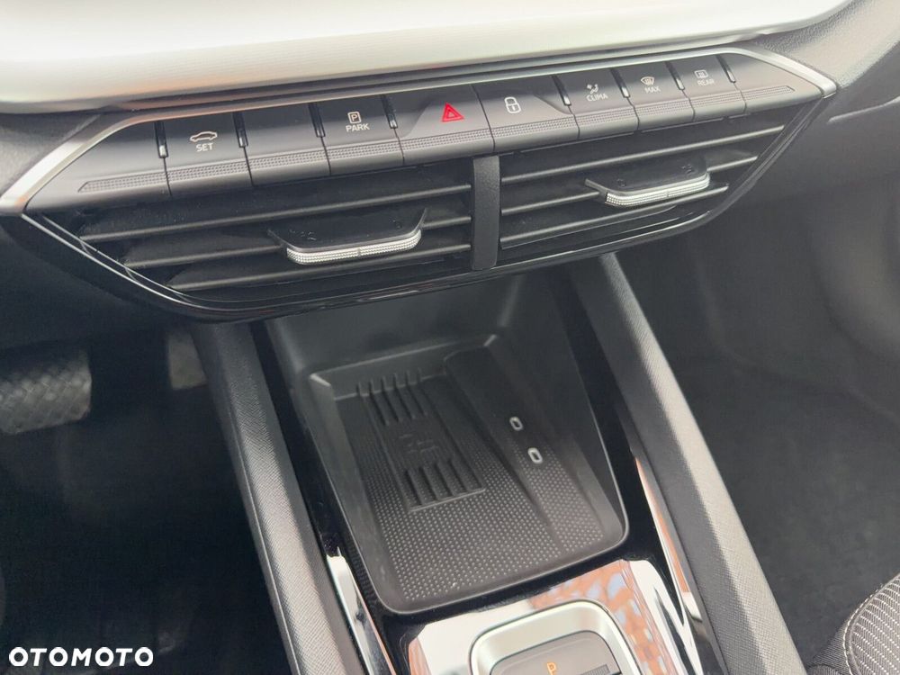 Skoda Octavia 2.0 TDI Selection DSG - 21