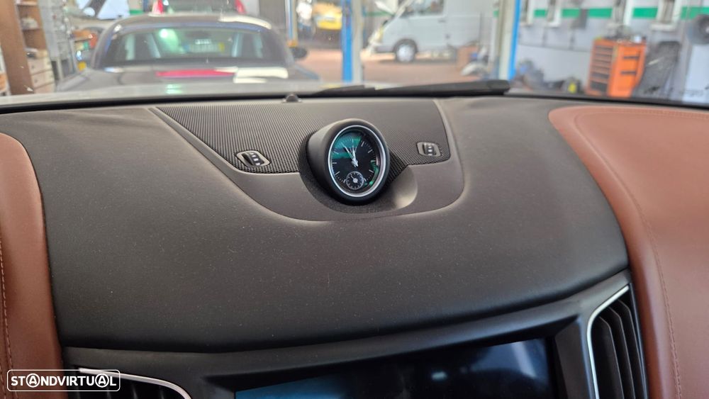 Maserati Levante 3.0 V6 - 8