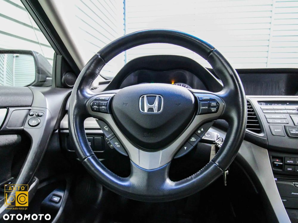 Honda Accord 2.0 Executive - 24