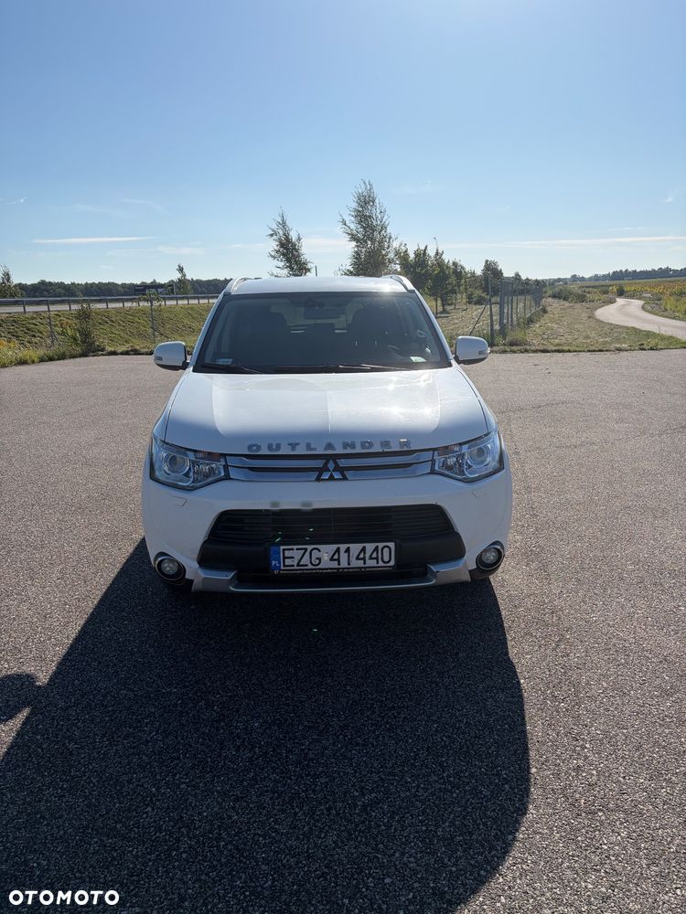 Mitsubishi Outlander 2.0 Intense + 4WD CVT - 6