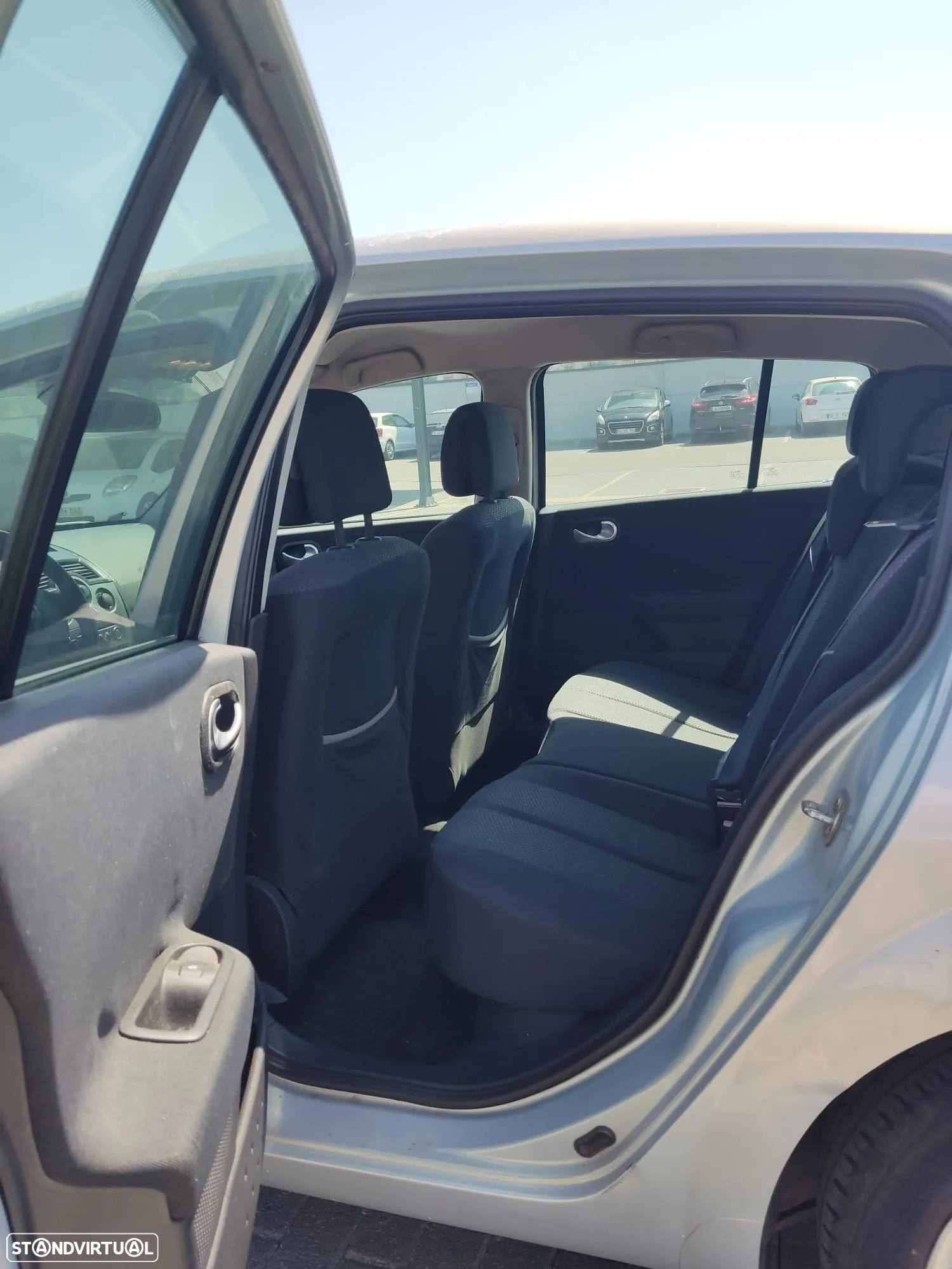 Renault Mégane 1.5 dCi Dynamique - 17